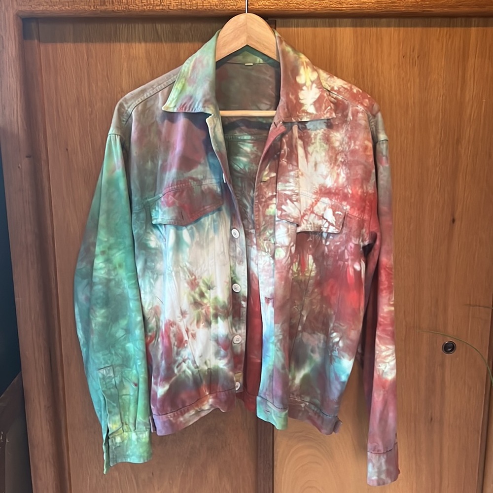 Lightweight tie-dye denim jacket